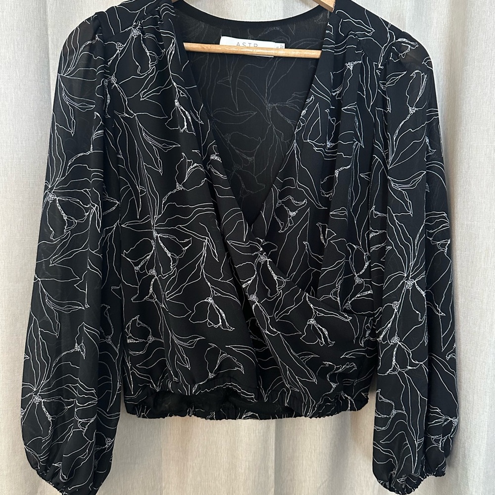 Astr Black Wrap Floral Blouse with White Line Print
